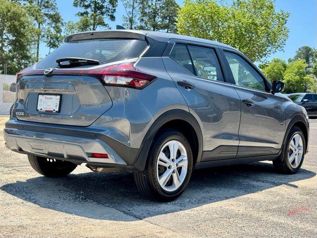2023 Nissan Kicks S Xtronic CVT