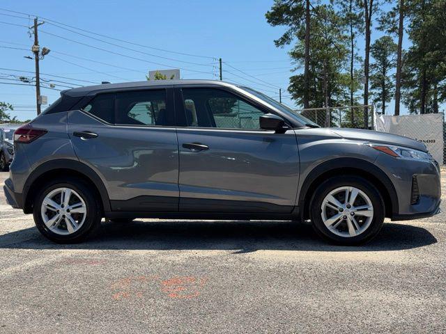 2023 Nissan Kicks S Xtronic CVT