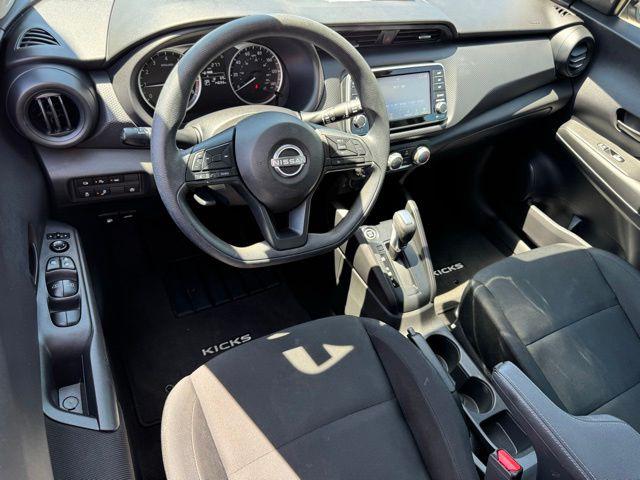 2023 Nissan Kicks S Xtronic CVT