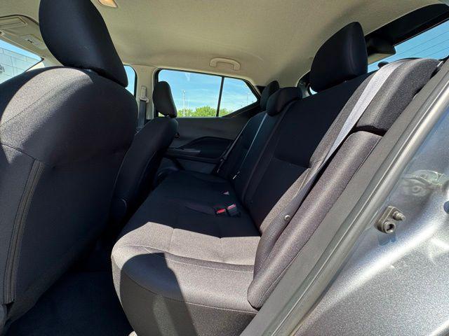 2023 Nissan Kicks S Xtronic CVT