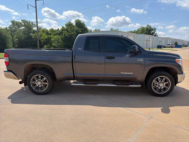 2015 Toyota Tundra SR5 5.7L V8
