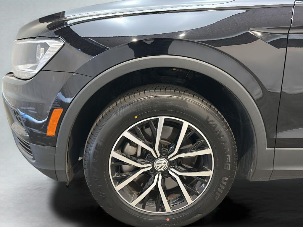 2021 Volkswagen Tiguan SE - Photo 9