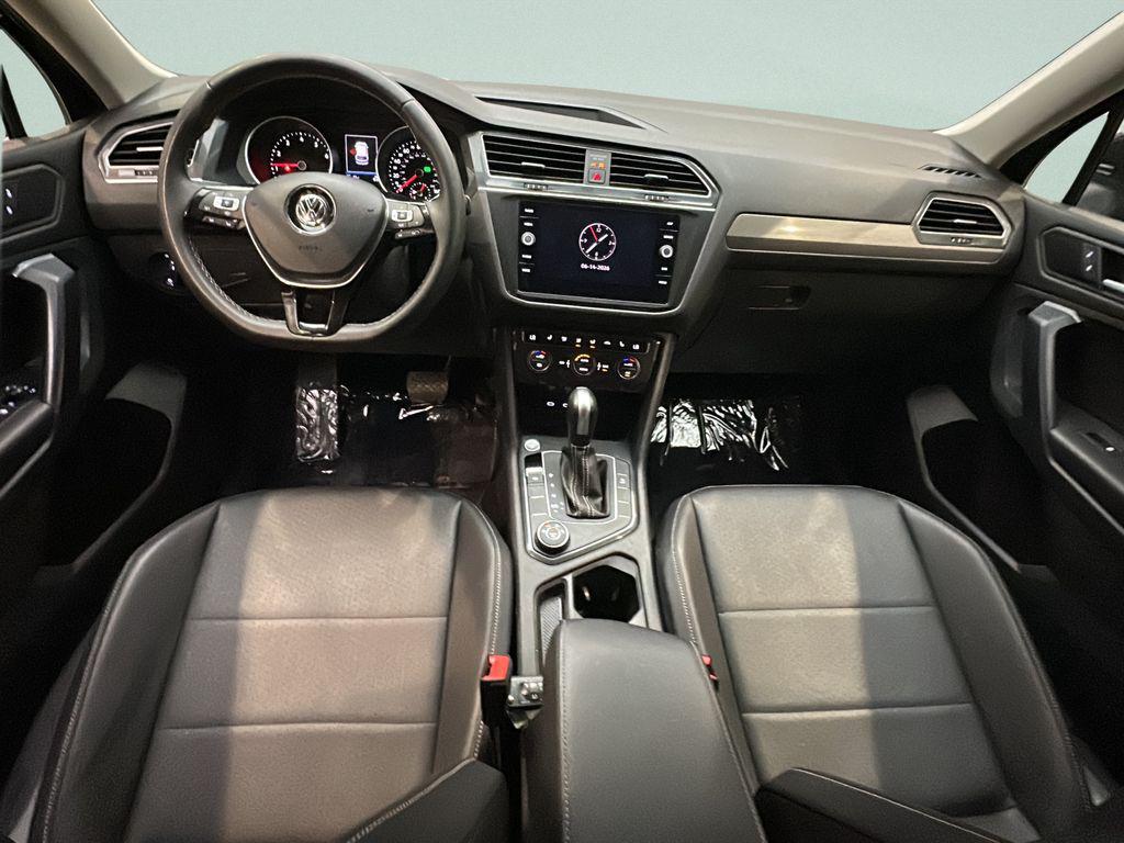 2021 Volkswagen Tiguan SE - Photo 19