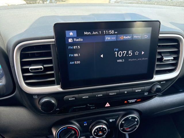 2024 Hyundai Venue SE