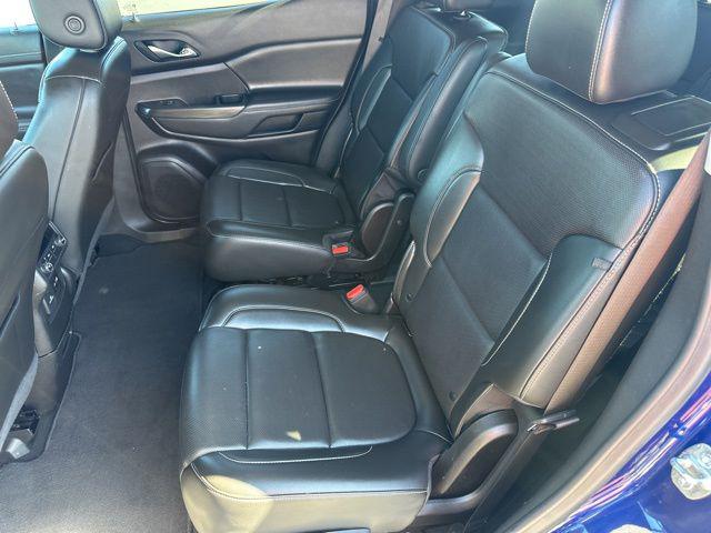2023 GMC Acadia AWD SLT