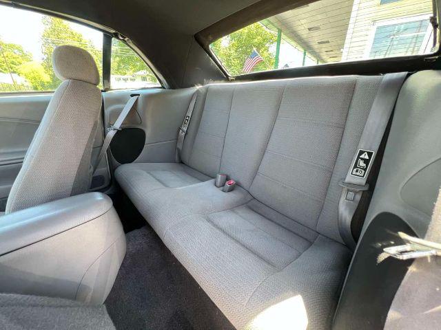 2000 Ford Mustang Base
