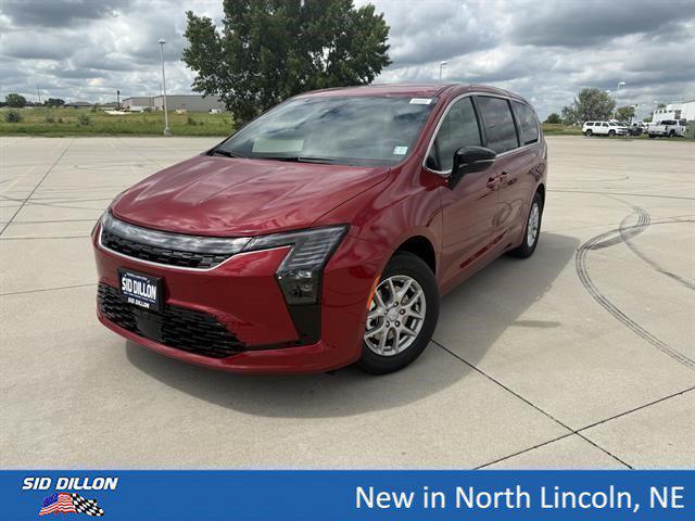 2027 Chrysler Pacifica Select for sale in Lincoln, NE