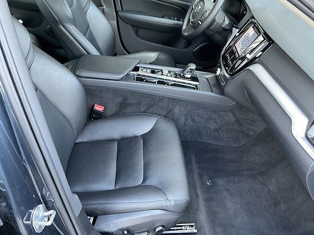 2025 Volvo S60 B5 Core