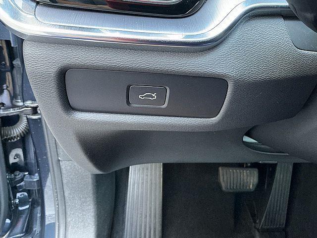 2025 Volvo S60 B5 Core