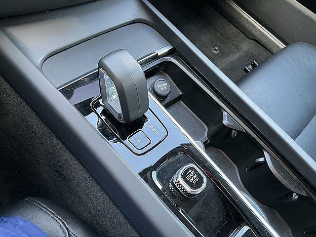 2025 Volvo S60 B5 Core