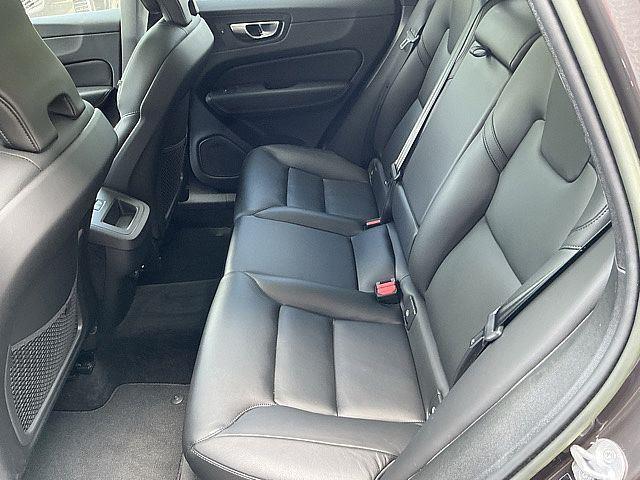 2023 Volvo XC60 B5 Core