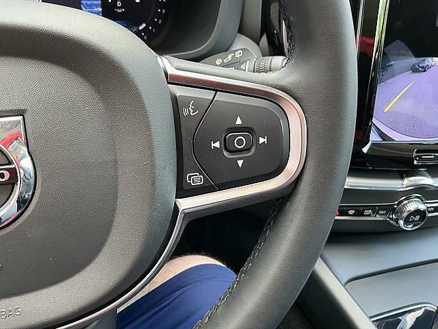 2023 Volvo XC60 B5 Core