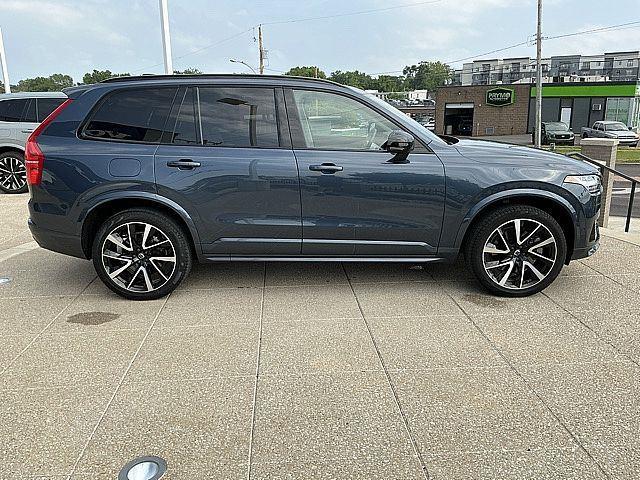 2023 Volvo XC90 Recharge T8 Plus Dark Theme 7-Seater