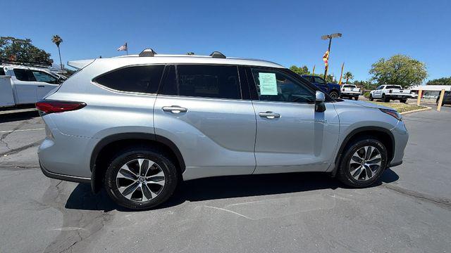 2021 Toyota Highlander Hybrid XLE