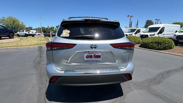 2021 Toyota Highlander Hybrid XLE
