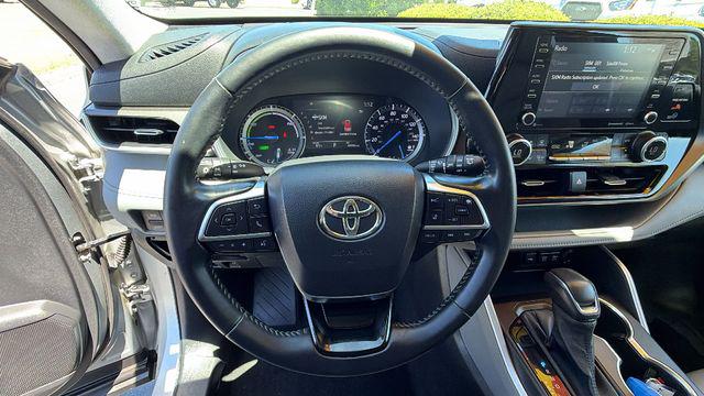2021 Toyota Highlander Hybrid XLE