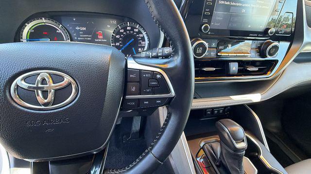 2021 Toyota Highlander Hybrid XLE