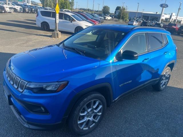 2022 Jeep Compass Latitude Lux 4x4 for sale in Burlington, WA