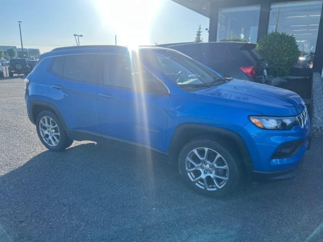 2022 Jeep Compass Latitude Lux 4x4