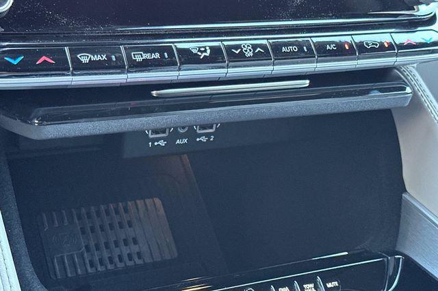 2026 Jeep Grand Wagoneer Limited Altitude 4x4
