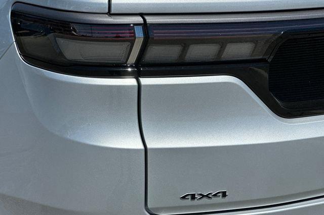 2026 Jeep Grand Wagoneer Limited Altitude 4x4