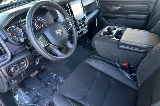 2026 Ram 1500 Warlock Crew Cab 4x4 5'7" Box