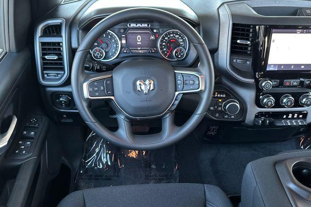 2026 Ram 1500 Warlock Crew Cab 4x4 5'7" Box