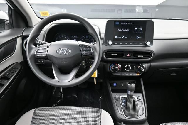 2023 Hyundai Kona SE