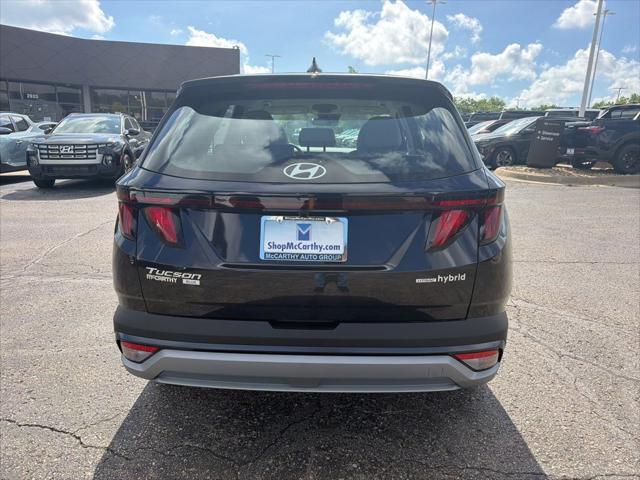 2026 Hyundai Tucson Hybrid Blue SE