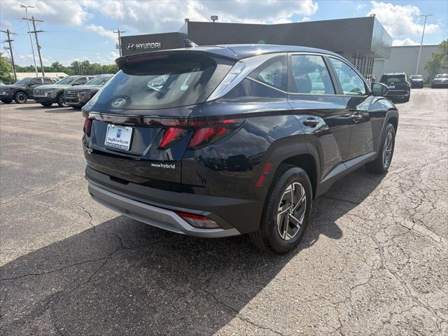 2026 Hyundai Tucson Hybrid Blue SE