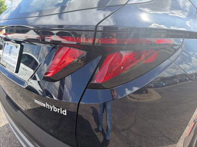 2026 Hyundai Tucson Hybrid Blue SE