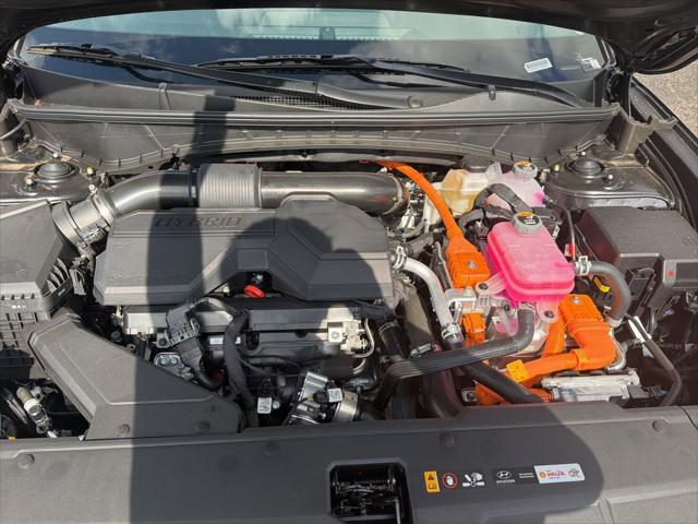 2026 Hyundai Tucson Hybrid Blue SE