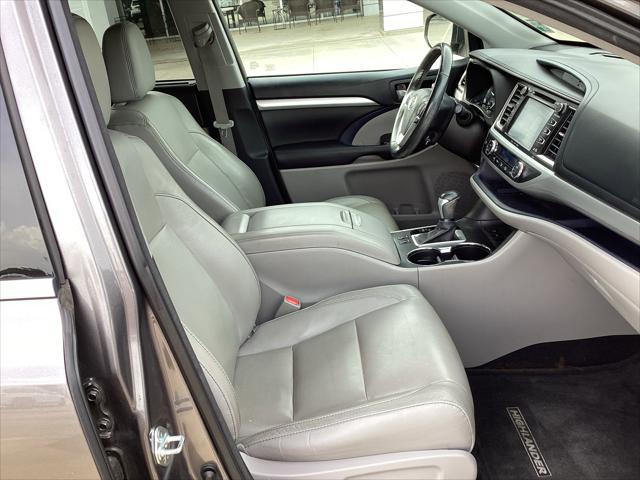 2017 Toyota Highlander XLE
