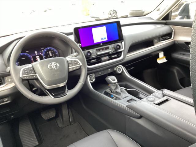 2026 Toyota Grand Highlander Unknown