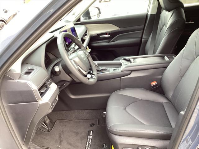 2026 Toyota Grand Highlander Unknown
