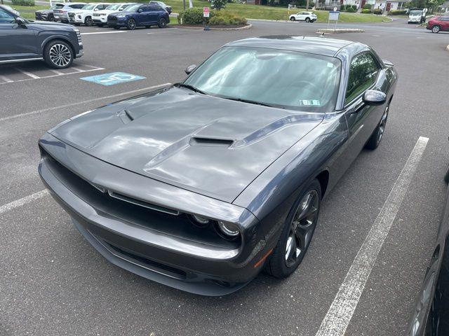 2016 Dodge Challenger SXT