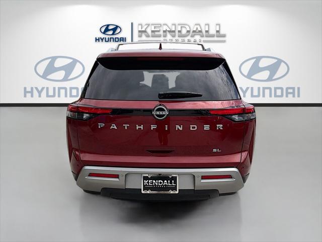 2022 Nissan Pathfinder SL 2WD