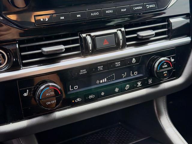 2022 Nissan Pathfinder SL 2WD