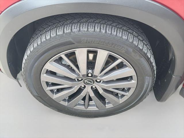 2022 Nissan Pathfinder SL 2WD