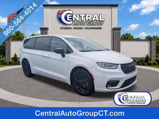 2024 Chrysler Pacifica Hybrid S Appearance Pkg for sale in PLAINFIELD, CT