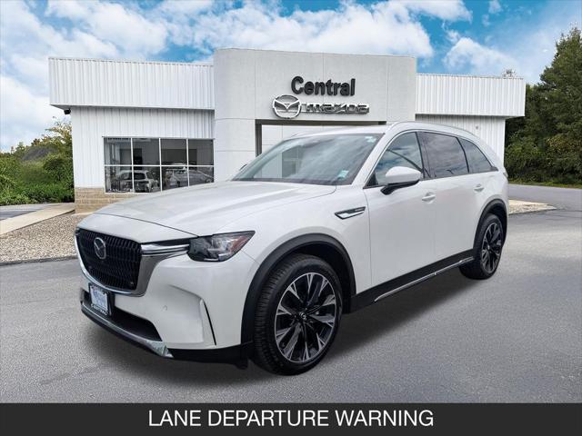 2024 Mazda X-90 Premium Plus