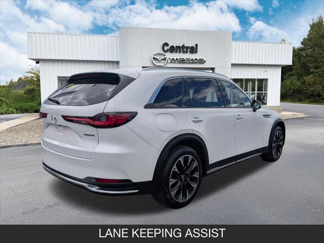 2024 Mazda X-90 Premium Plus