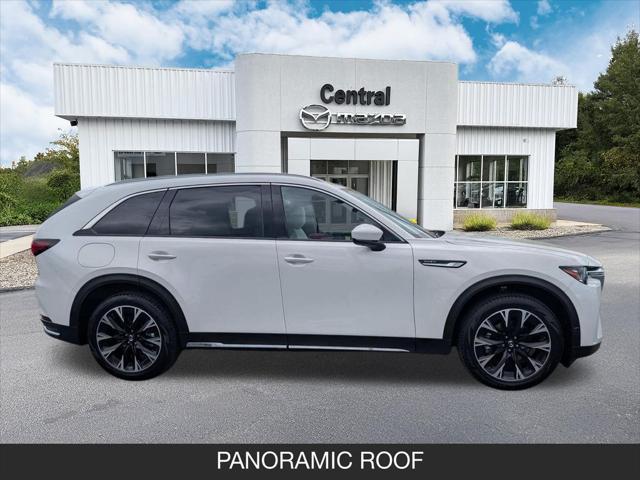 2024 Mazda X-90 Premium Plus