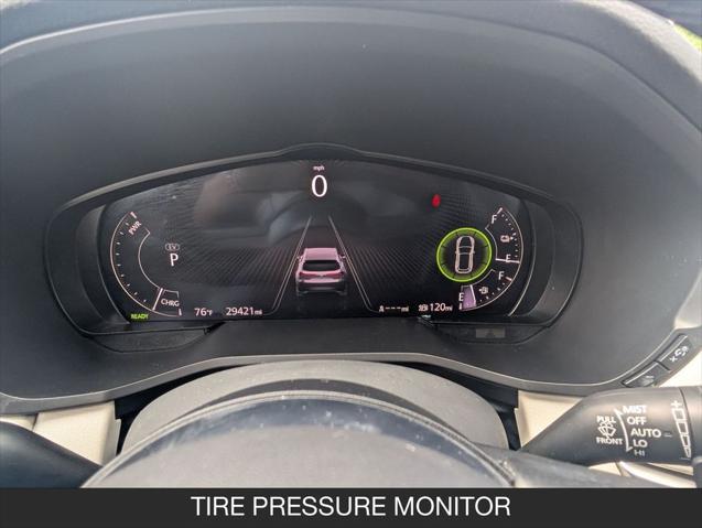 2024 Mazda X-90 Premium Plus