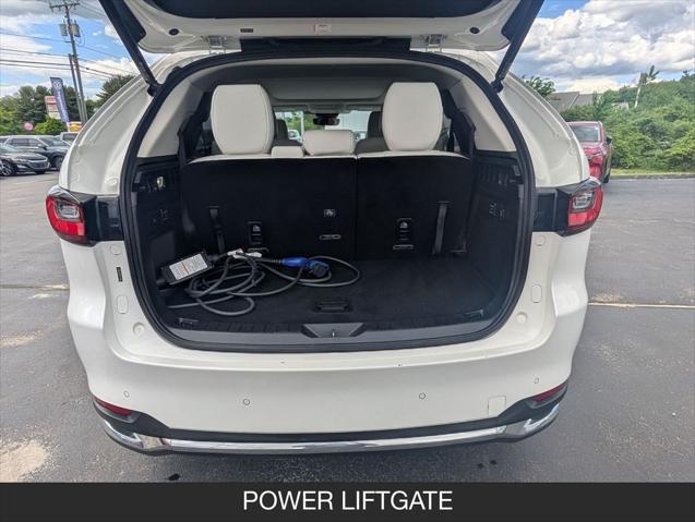 2024 Mazda X-90 Premium Plus