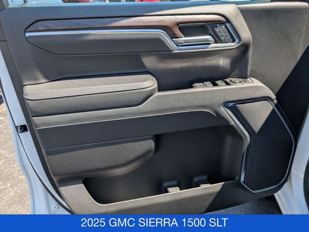 2025 GMC Sierra 1500 4WD Crew Cab Short Box SLT