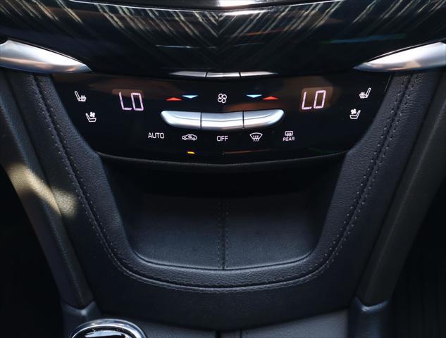 2023 Cadillac XT6 FWD Premium Luxury