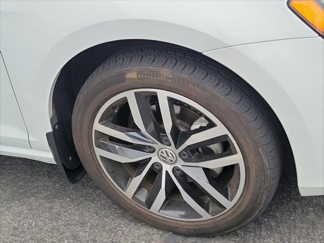 2016 Volkswagen Golf TSI SE 4-Door