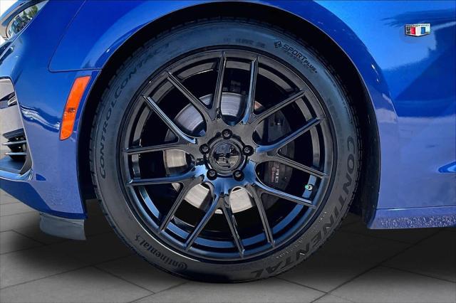2020 Chevrolet Camaro RWD Coupe 2SS