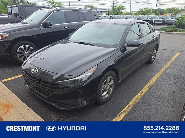 2022 Hyundai Elantra SE